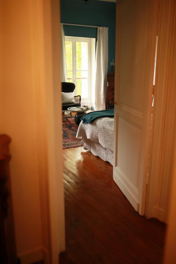 Chateau Du Vallier Superbe Suite Vignobles Bordeaux Langoiran Exterior foto